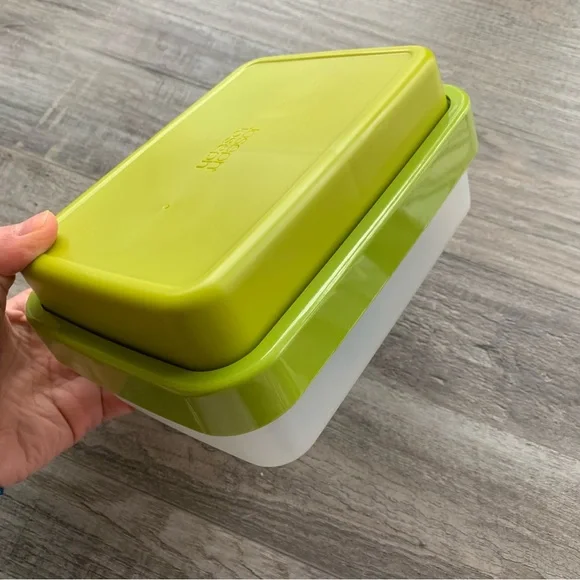 Joseph Joseph GoEat Compact 2-in-1 Lunch Box, Green - Picture 5 of 14